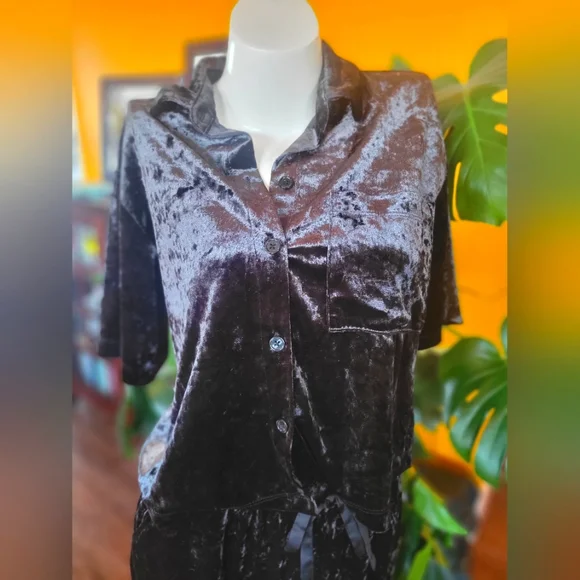 "Stars Above" Luxe Velour PJ Set - Picture 4 of 7